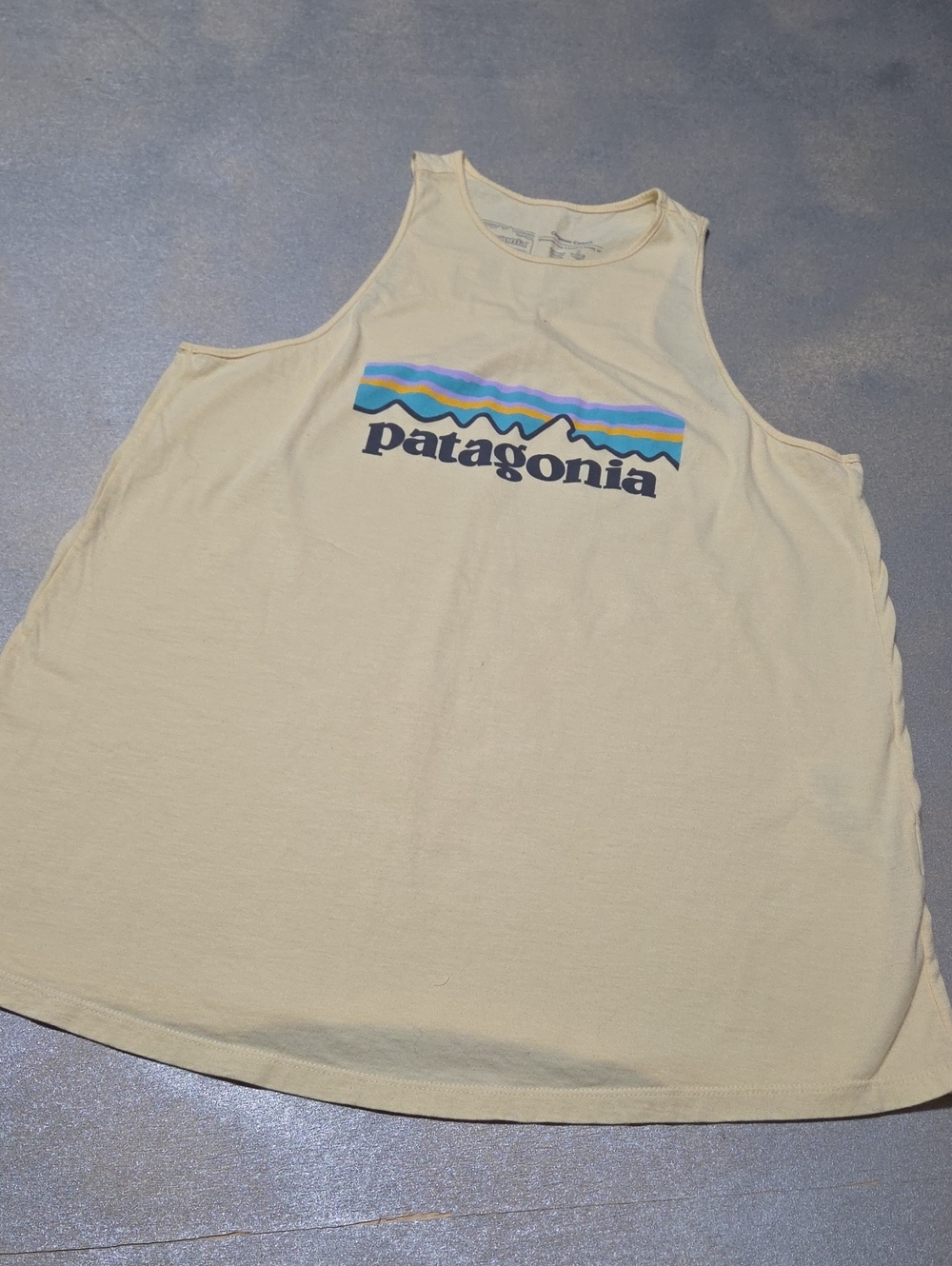 Patagonia Light Cream Tank with Multicolor Mountain Logo